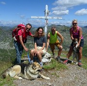 62 Alla croce di vetta del Pizzo Farno (2506 m)